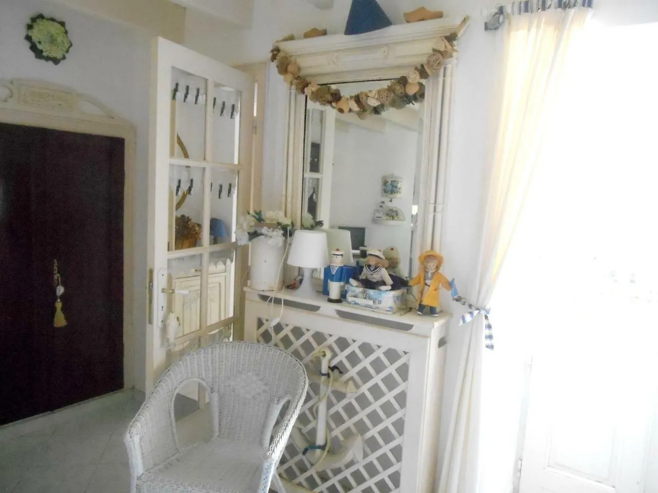 Maison Accueillante A Cleden-Cap-Sizun Avec Jardin Clos Holiday home